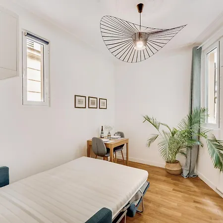 * Stylish & Modern Apt. * Montparnasse * * Paris